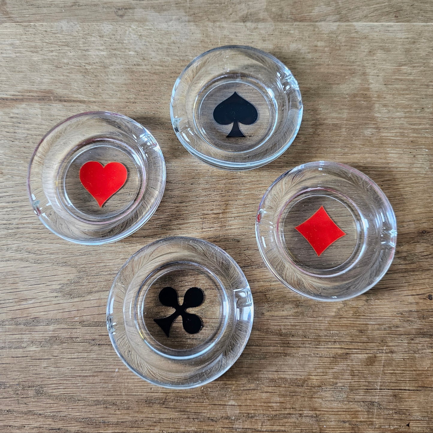 Set of 4 circa. 1980s Bormioli Rocco Italian glass poker set ashtrays, boxed