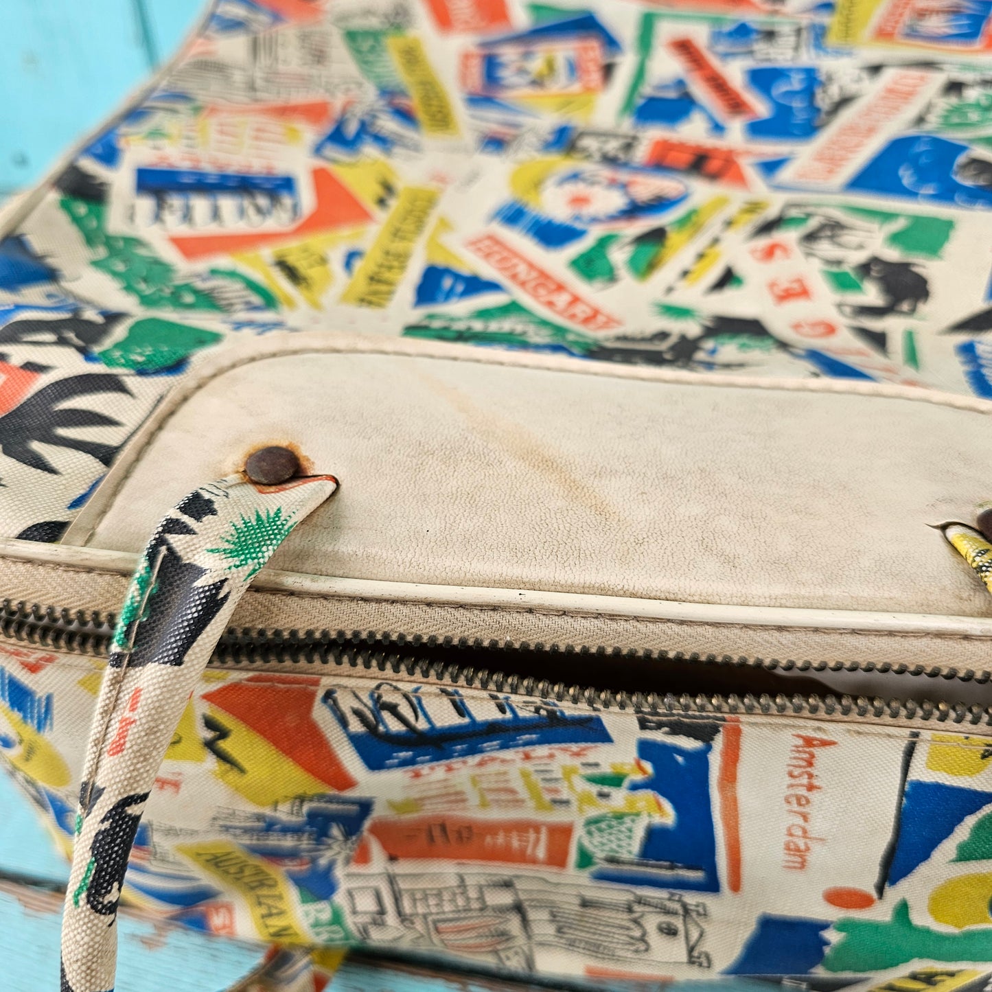 Mid-century Isovac picnic set in world travel print carry case