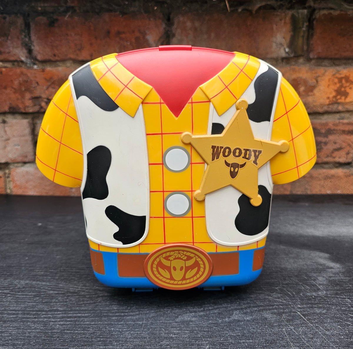 2010 Disney Pixar Toy Story 3 Sheriff Woody moulded character lunch box, unused
