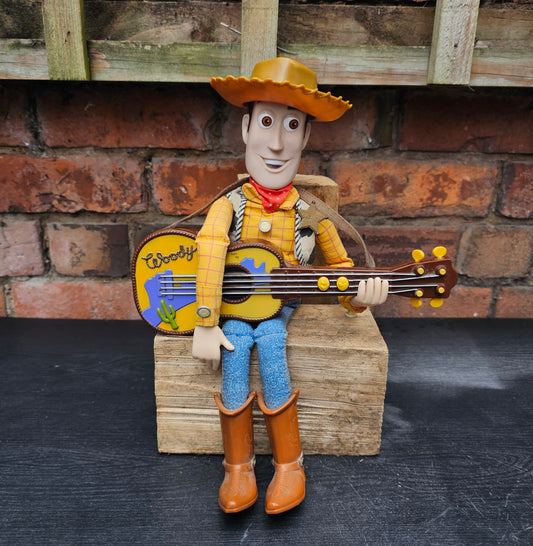 1999 Mattel Disney Pixar Toy Story 2 Strummin’ Singin’ Woody with Guitar