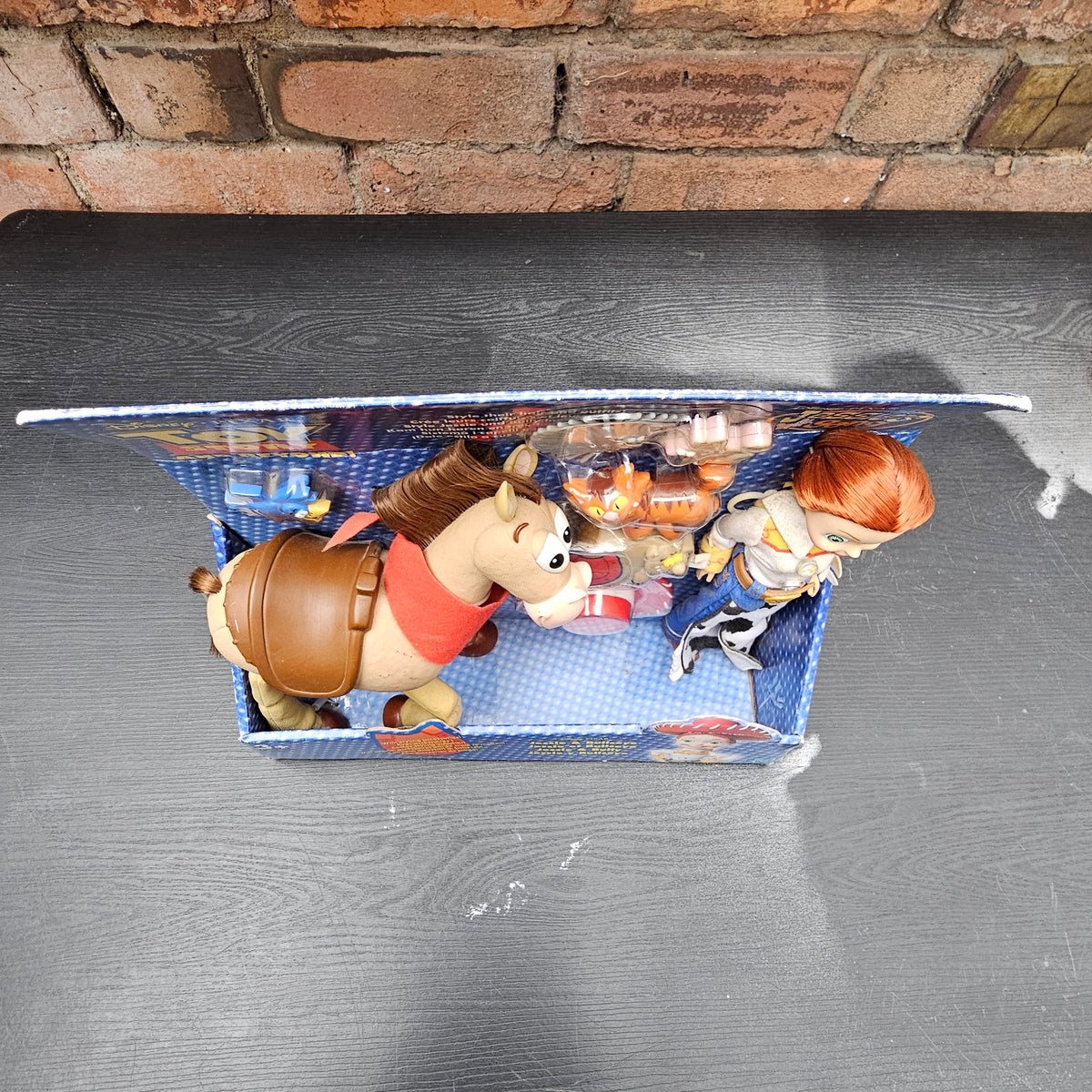 2002 boxed Hasbro Disney Pixar Toy Story and Beyond! Stylin' Jessie & Bullseye