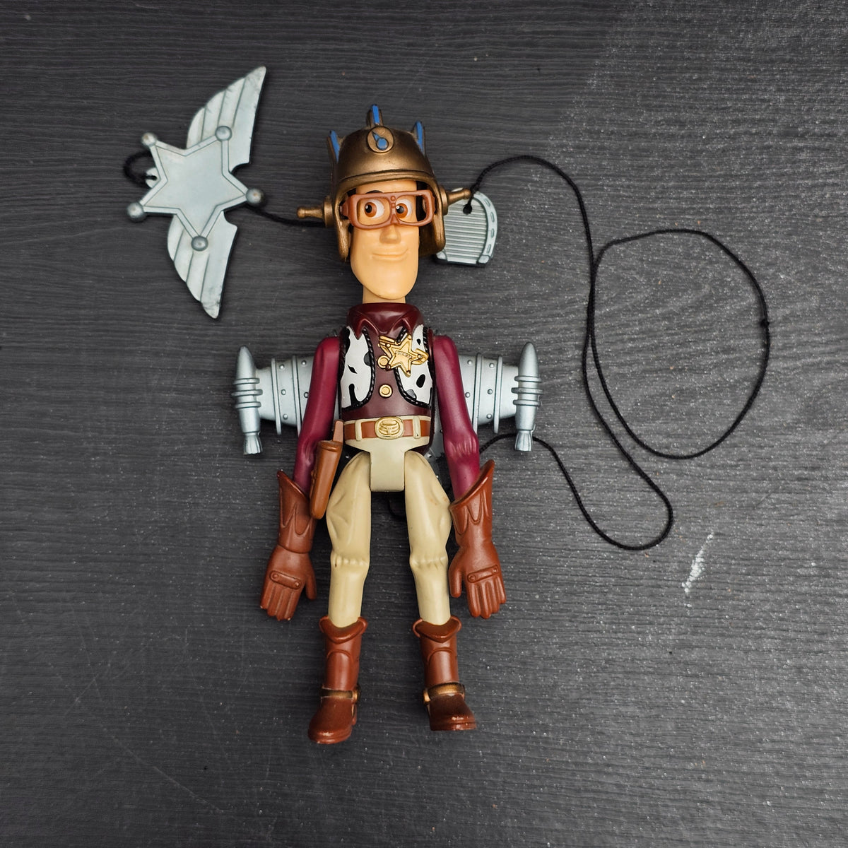 1998 Mattel Disney Pixar Toy Story "Soarin' Sheriff Woody" action figure