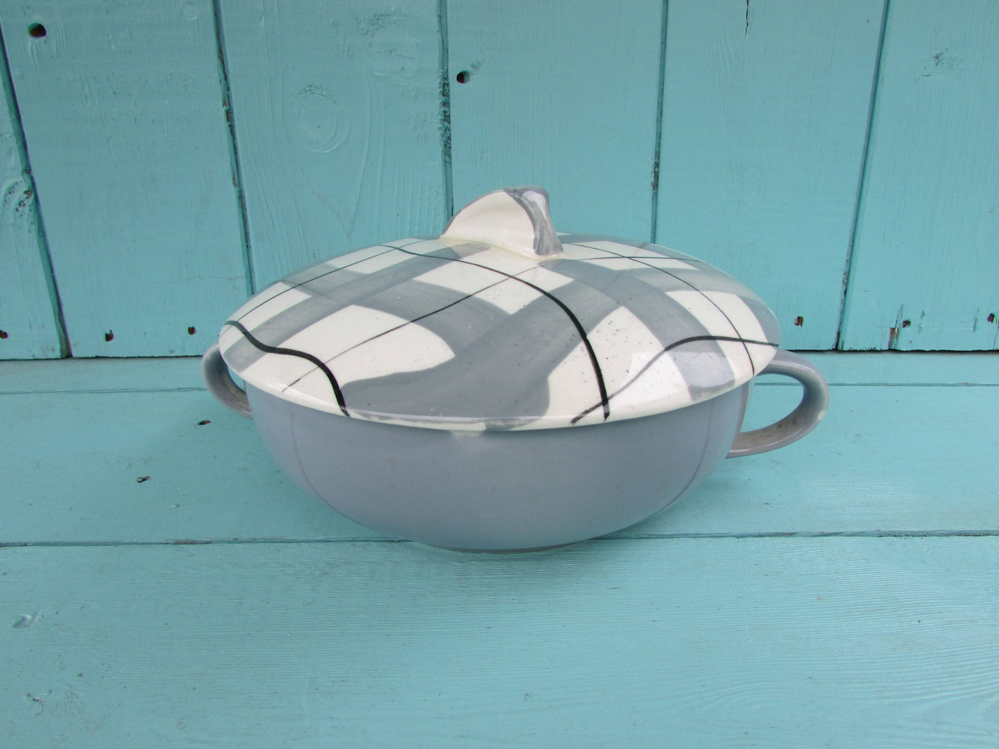 Mid-century grey & white plaid/check tureen