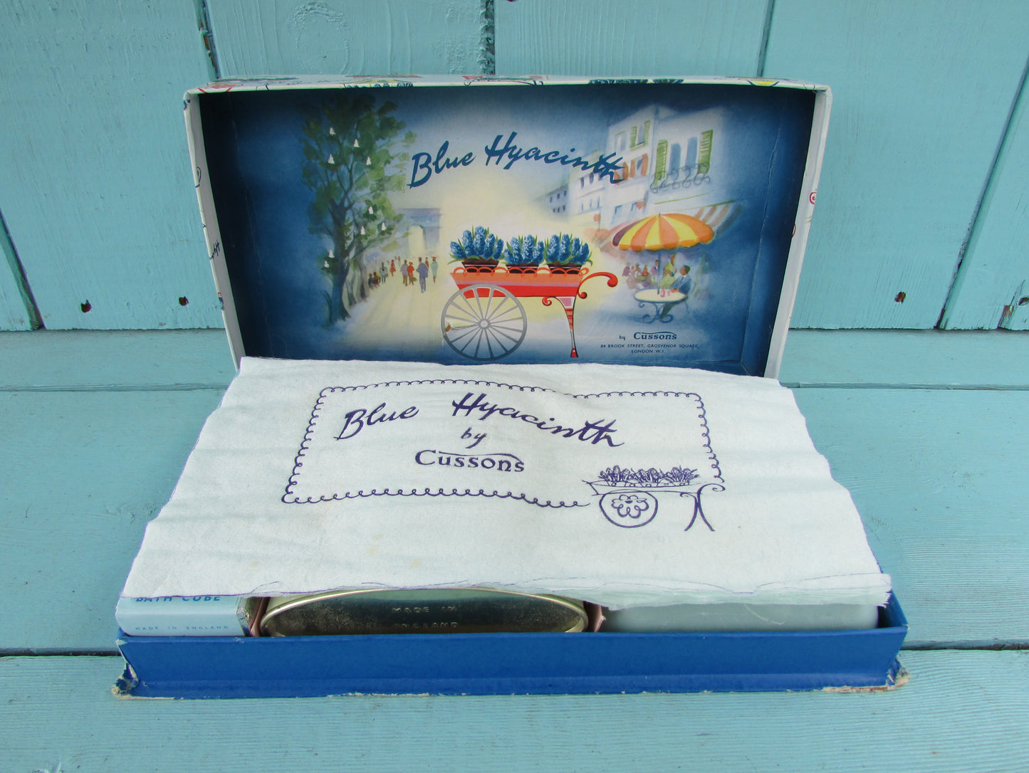 circa. 1960s unused Cussons Blue Hyacinth bath/toiletries gift set, boxed