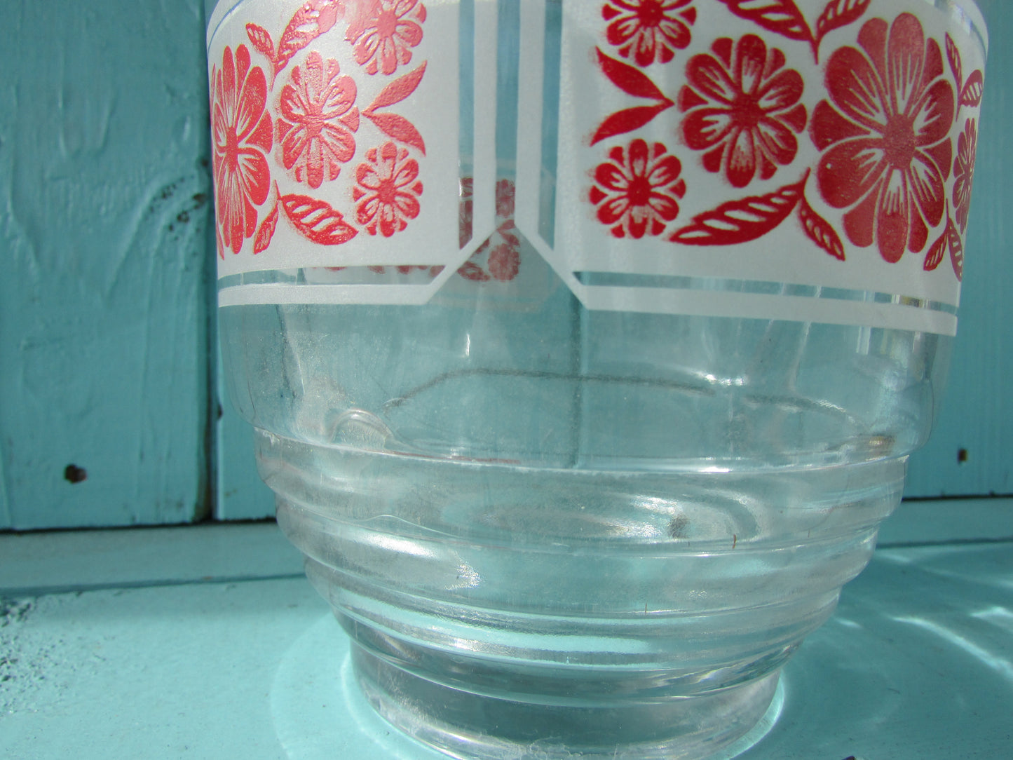 Mid-century red folkish flower on white band glass lemonade/water jug