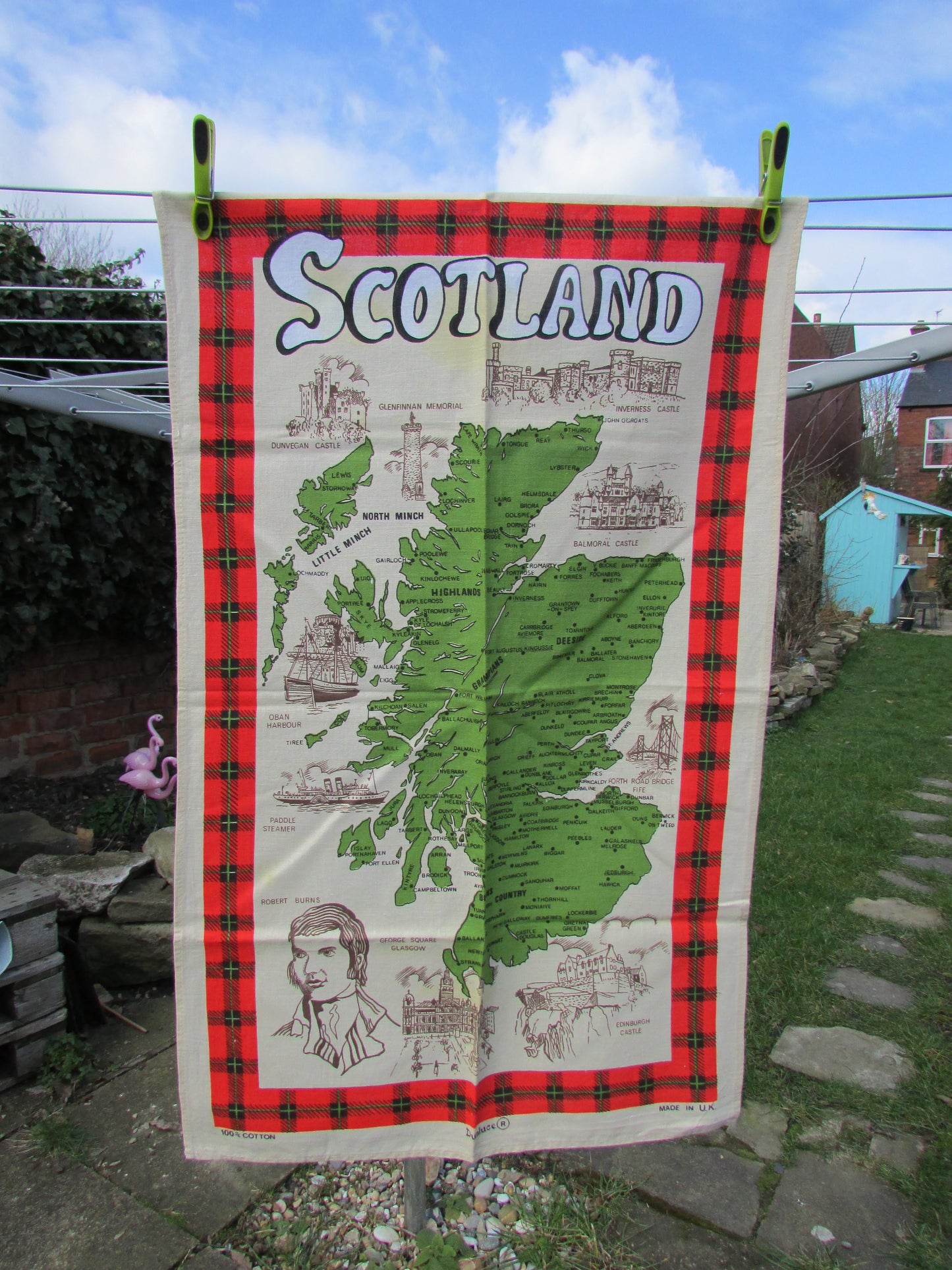 Vintage Dunluce Scotland cotton tea towel