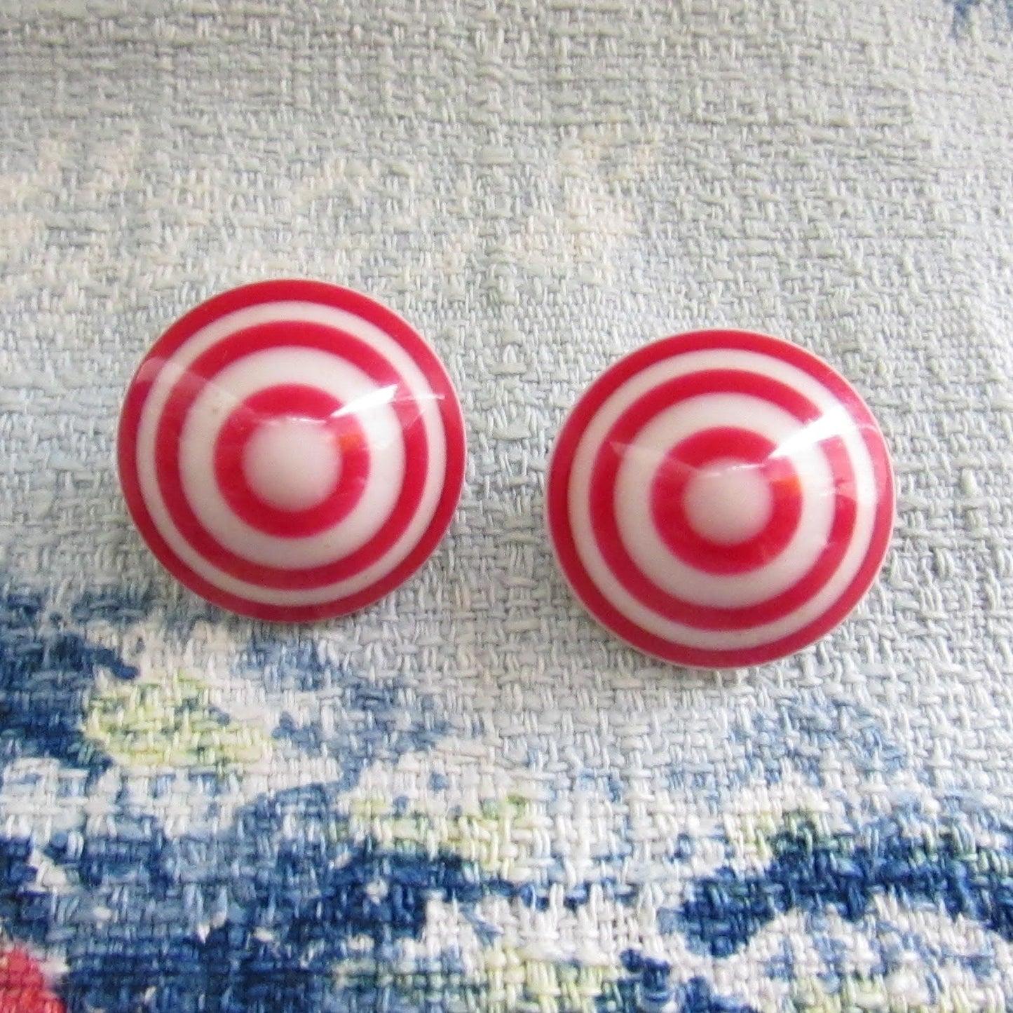 1980s red & white candy stripe domed clip-on earrings
