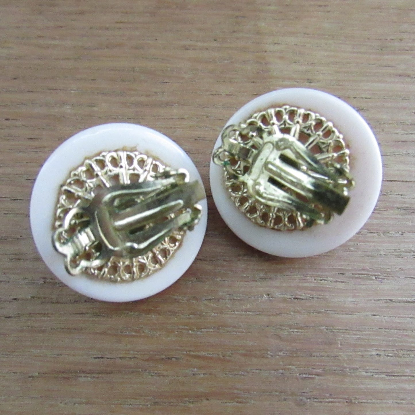 1980s red & white candy stripe domed clip-on earrings