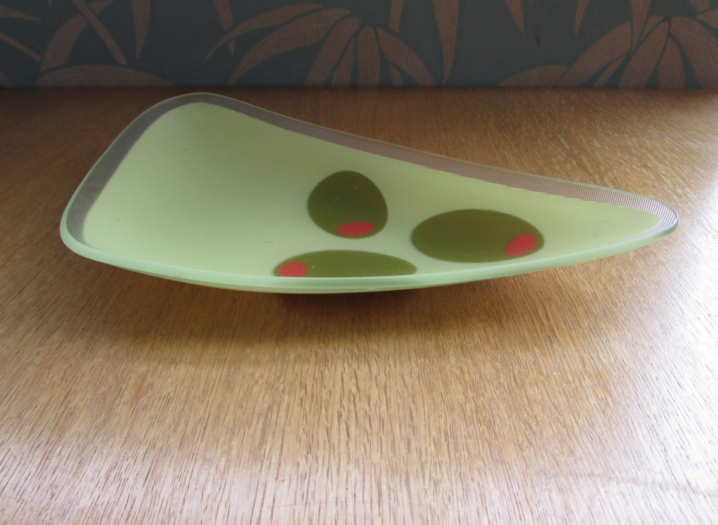 Early 2000s Joseph Joseph ‘Olives’ triangular glass serving dish
