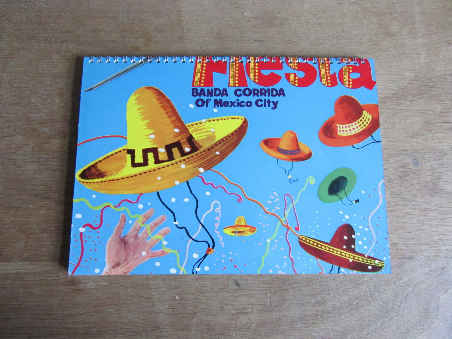 Home-made A4 wire-bound sketchbook using 100% recycled 140gsm Cartridge Paper, Banda Corrida of Mexico City