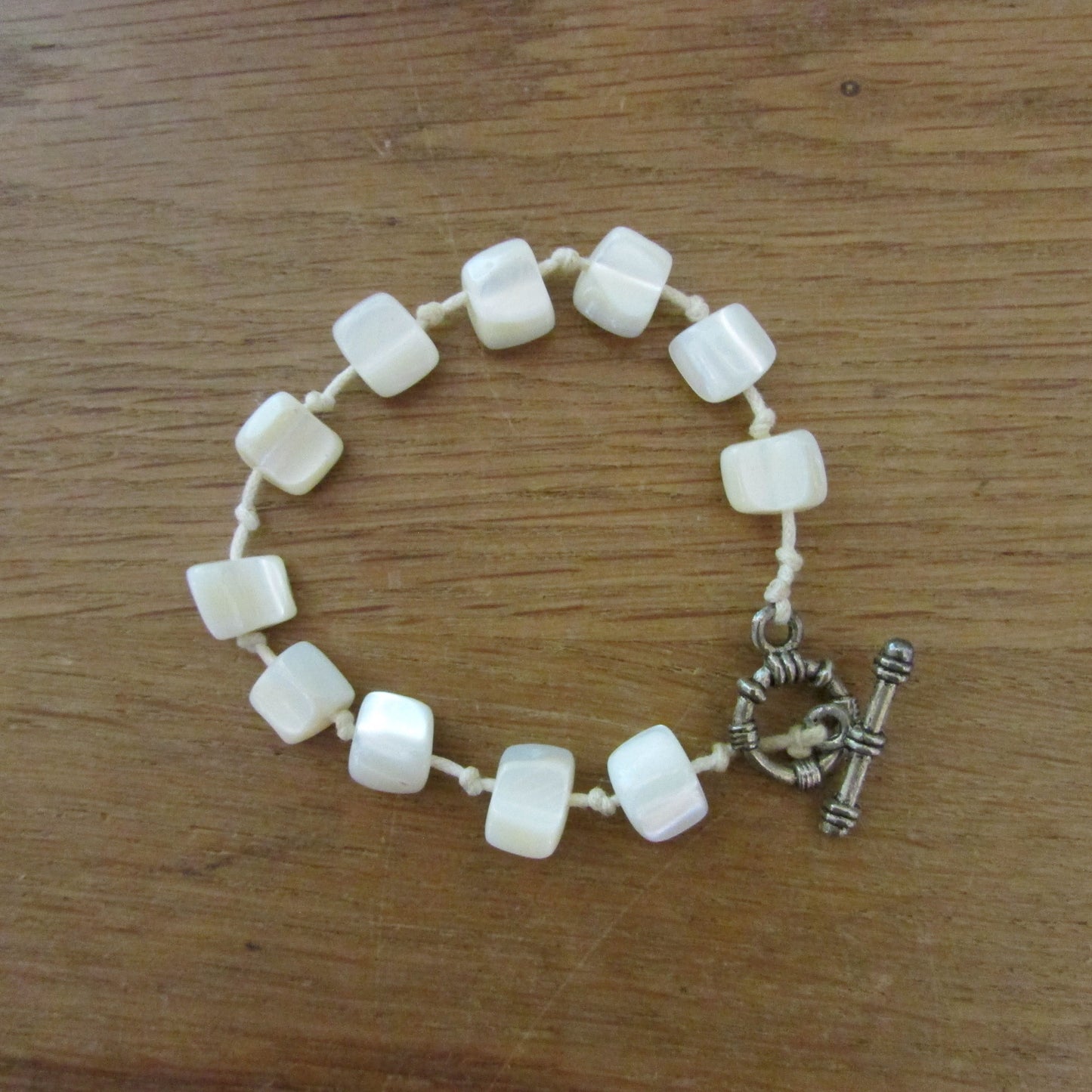 Vintage mother of pearl irregular squares bracelet with silver-tone clasp