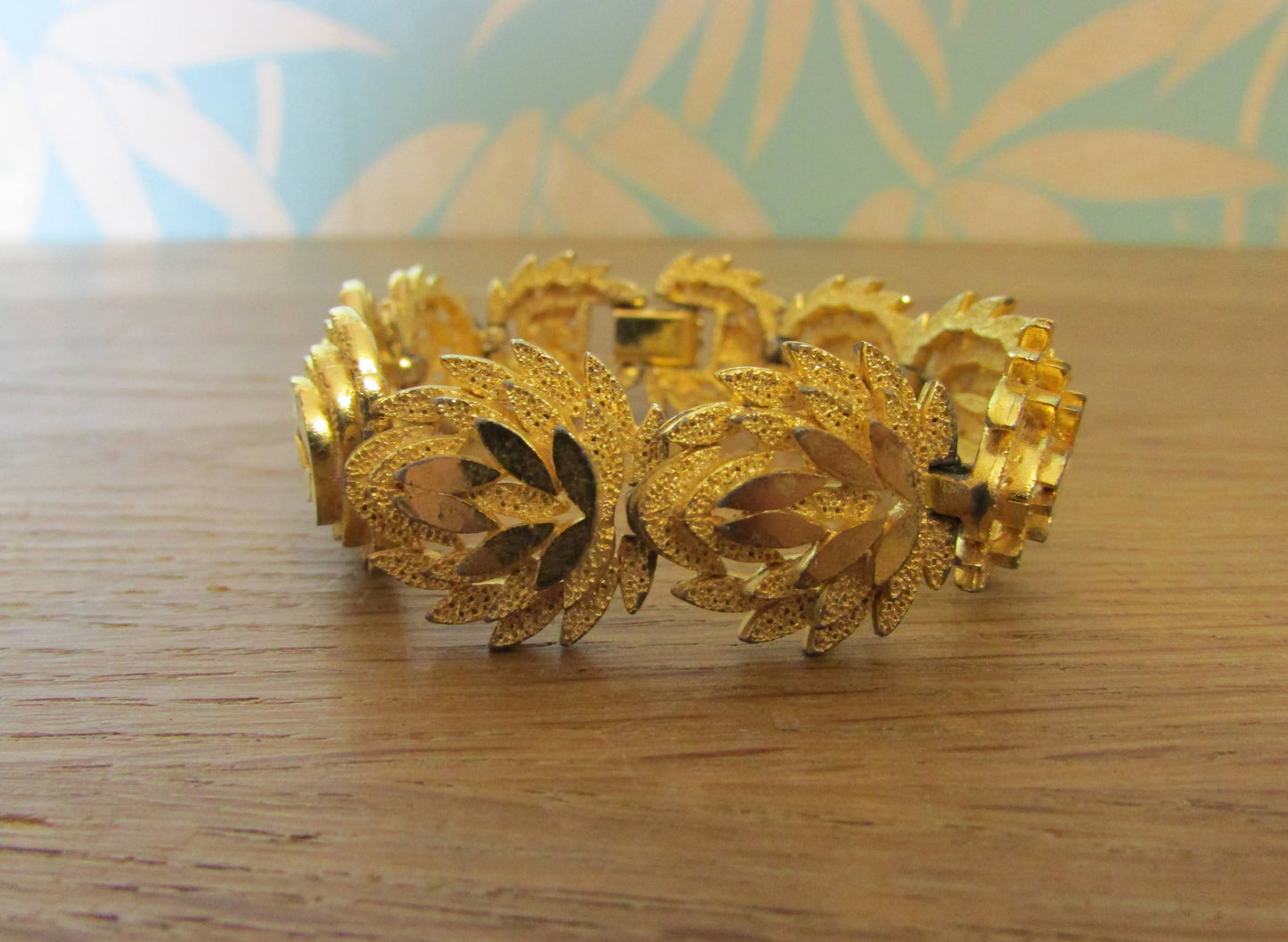 Vintage bright vermeil gold-tone three-dimensional leaf bracelet