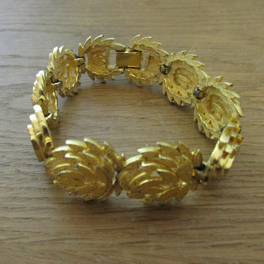 Vintage bright vermeil gold-tone three-dimensional leaf bracelet