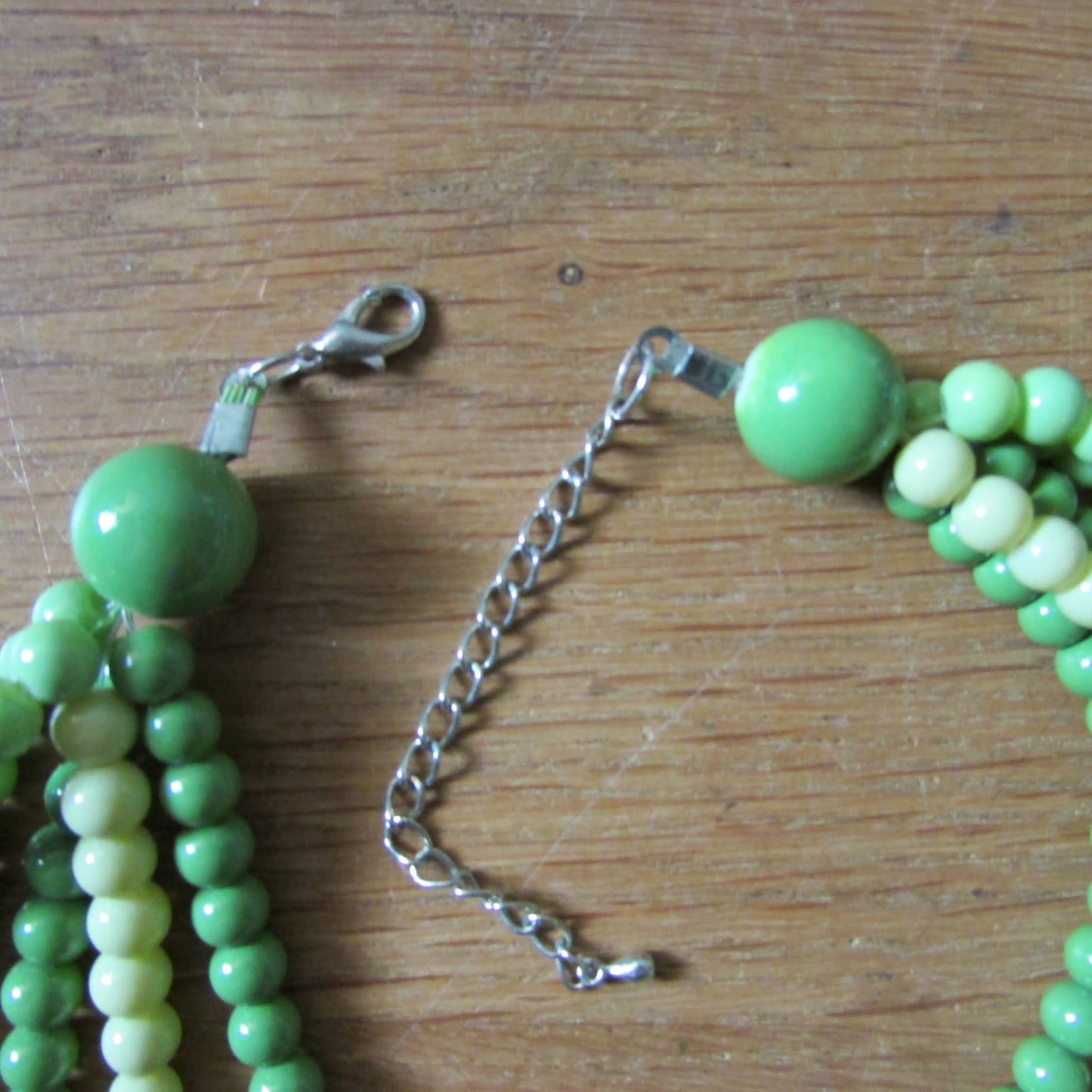 1960s green glass beaded multi strand necklace