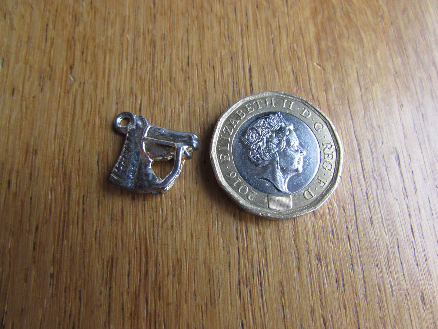 Vintage silver-tone horse head charm pendant