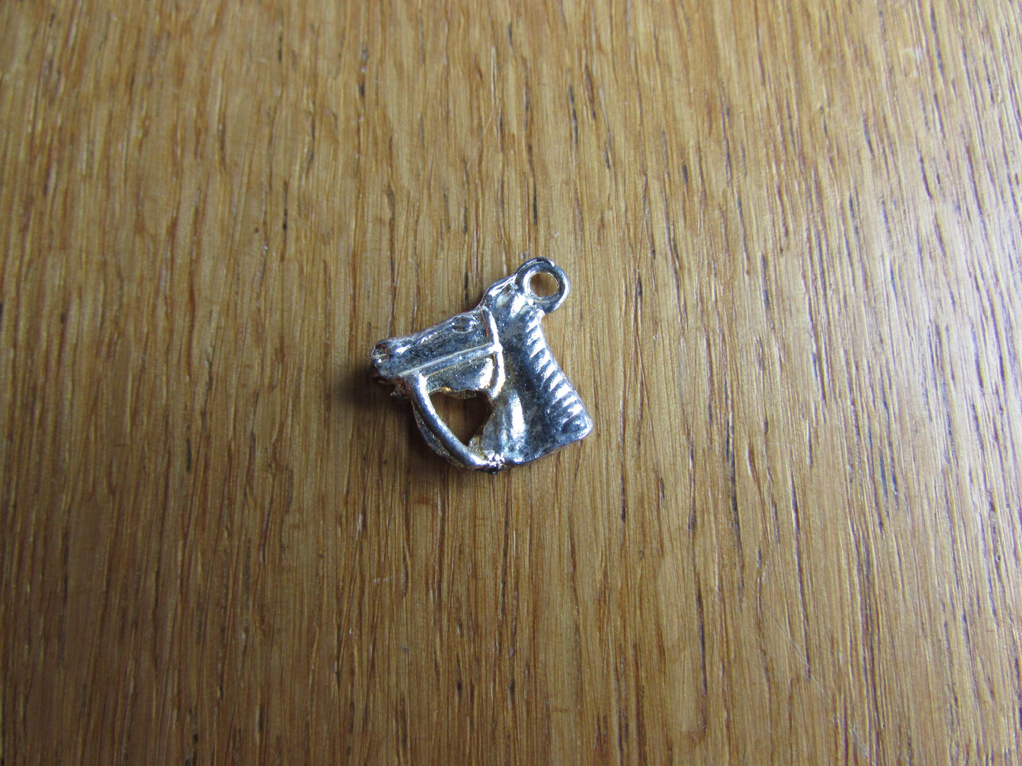 Vintage silver-tone horse head charm pendant