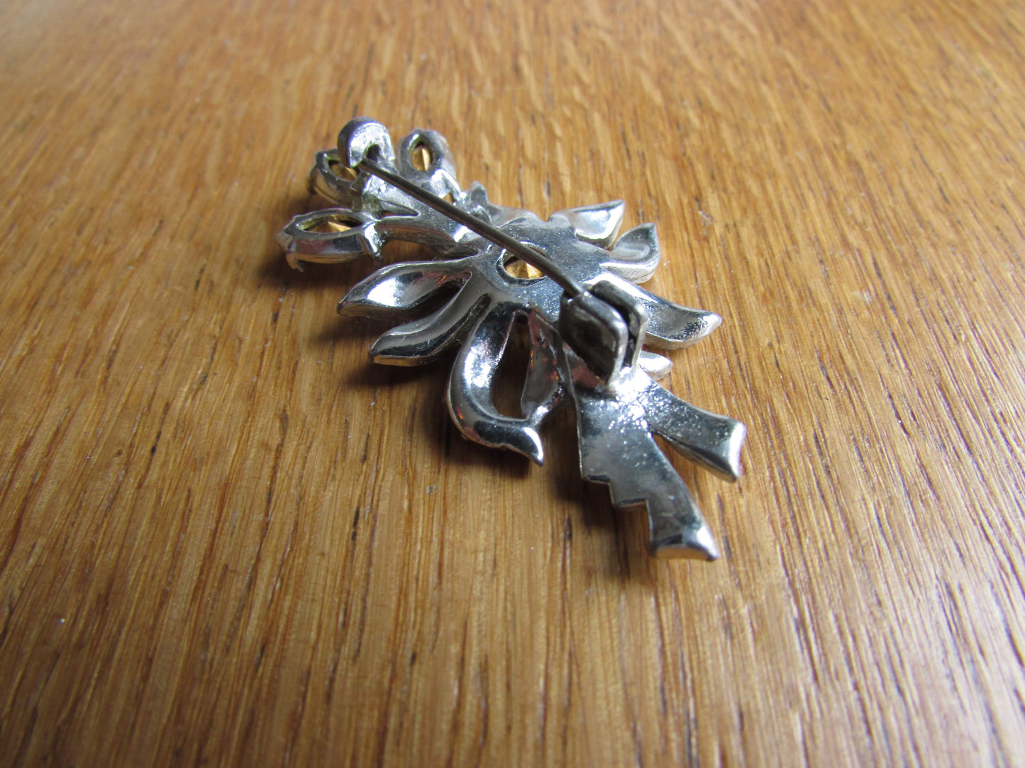 Mid-century silver-tone diamanté & paste flower brooch