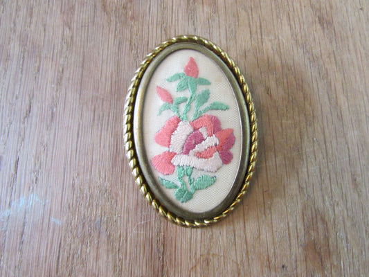 Vintage gold-tone barley twist oval frame embroidered roses brooch