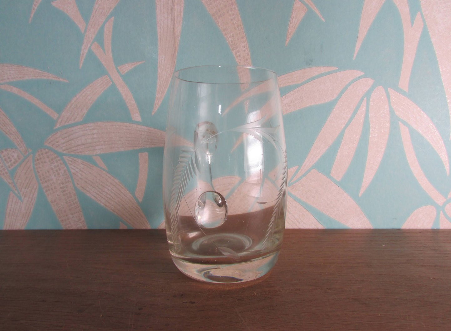 1960s etched glass tankard