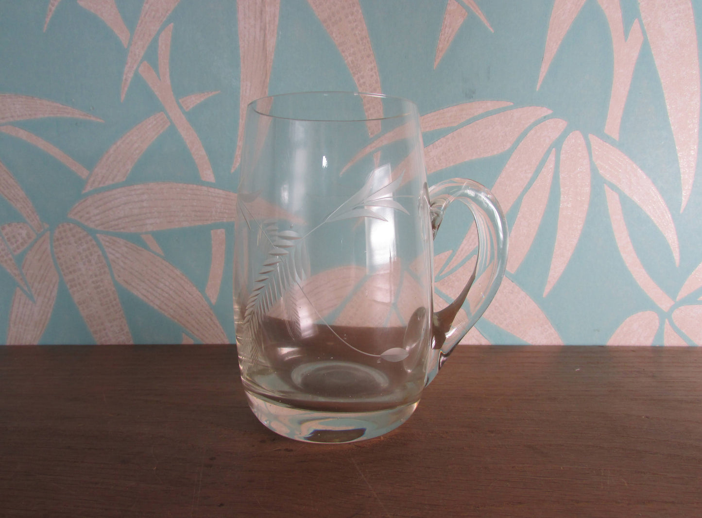 1960s etched glass tankard