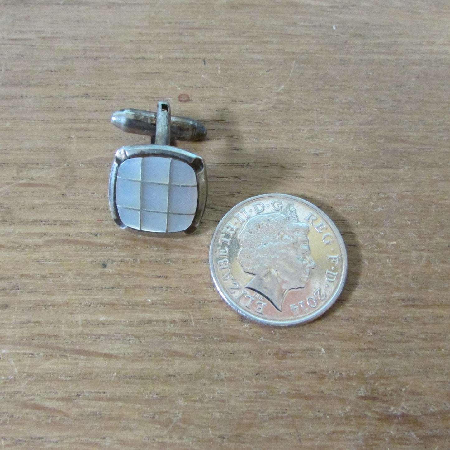1960s silver-tone & Mother of Pearl modernist cufflinks