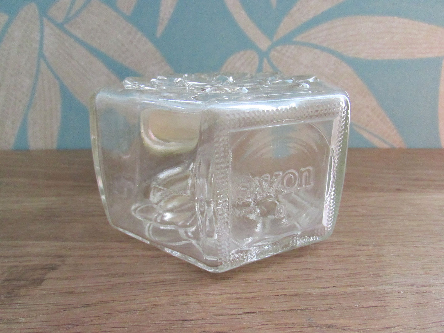 1970s Avon Country Store Mineral Springs bath salts pressed glass bottle (empty)
