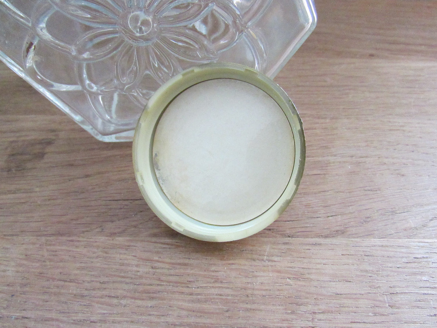 1970s Avon Country Store Mineral Springs bath salts pressed glass bottle (empty)