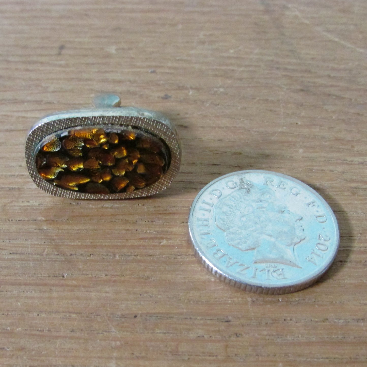 Vintage gold-tone flecked amber/gold glass cufflinks