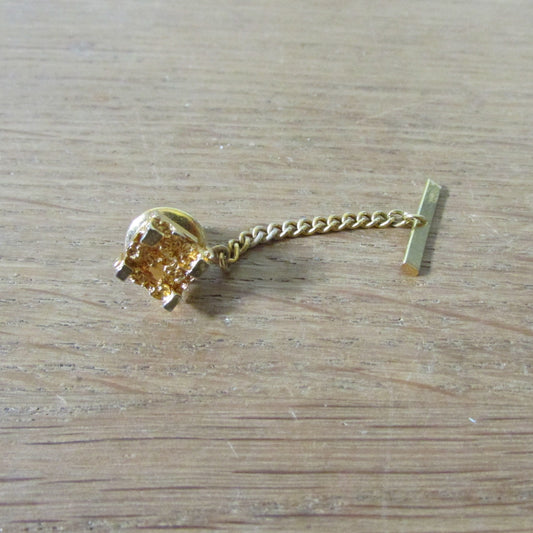 Vintage gold-tone 3D 'stepped' tie pin