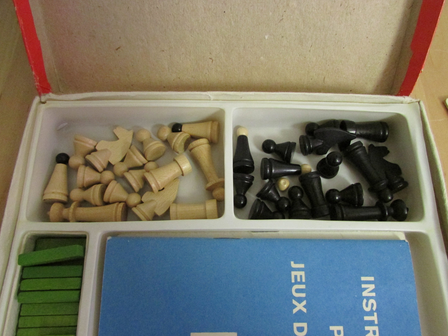 Vintage Czechoslovakian 'tofa' miniature compendium of social board games,