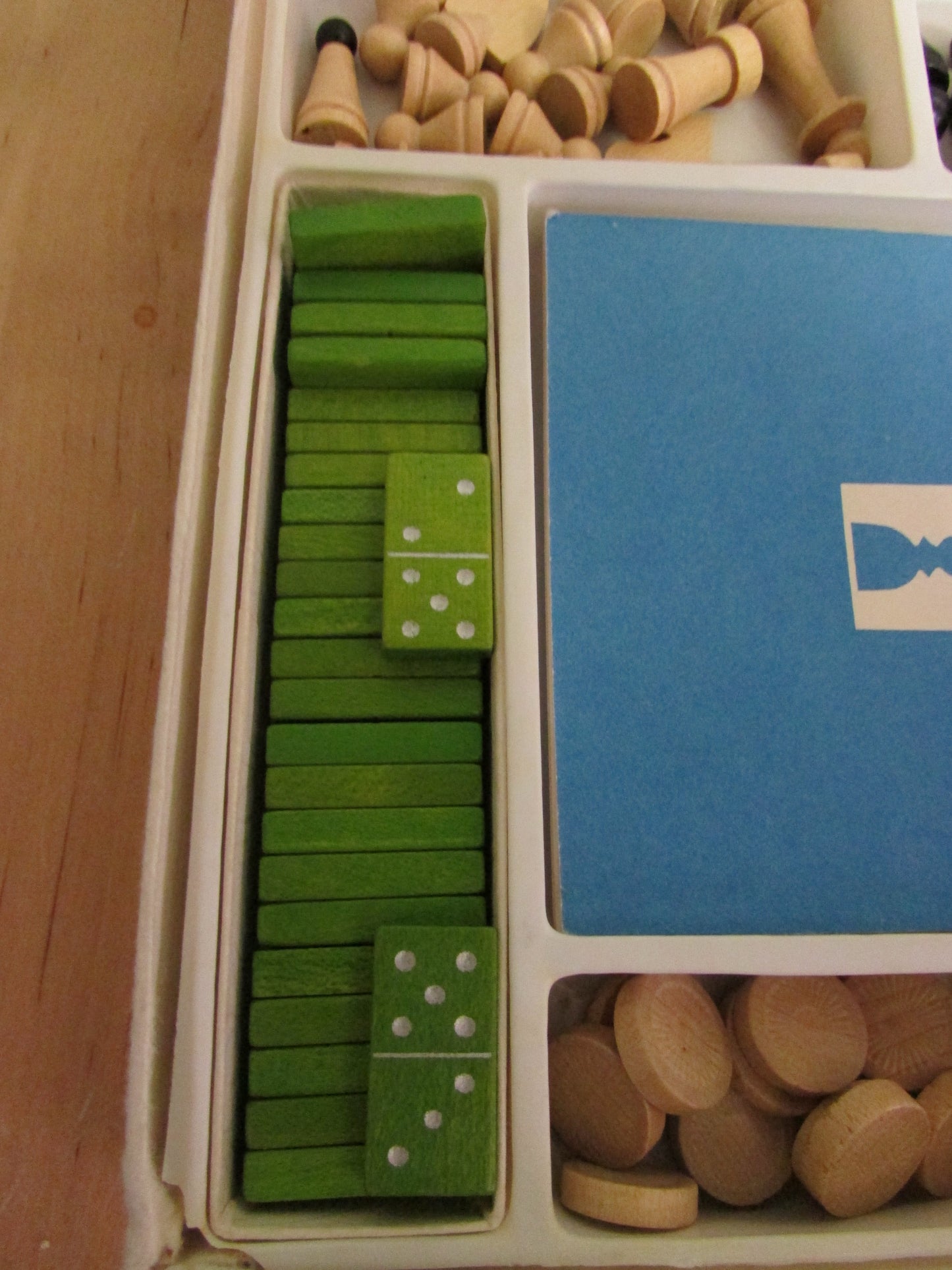 Vintage Czechoslovakian 'tofa' miniature compendium of social board games,