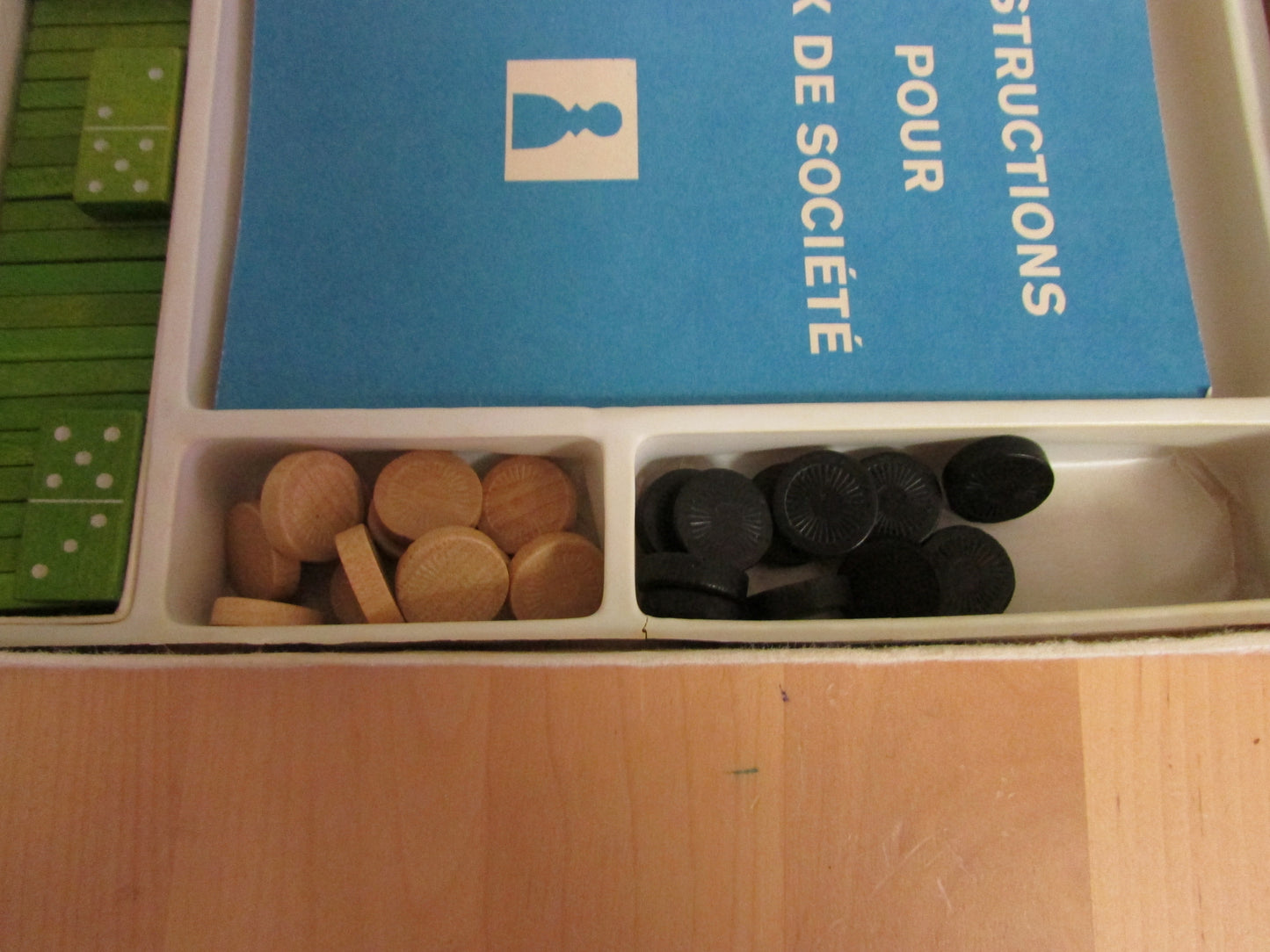 Vintage Czechoslovakian 'tofa' miniature compendium of social board games,