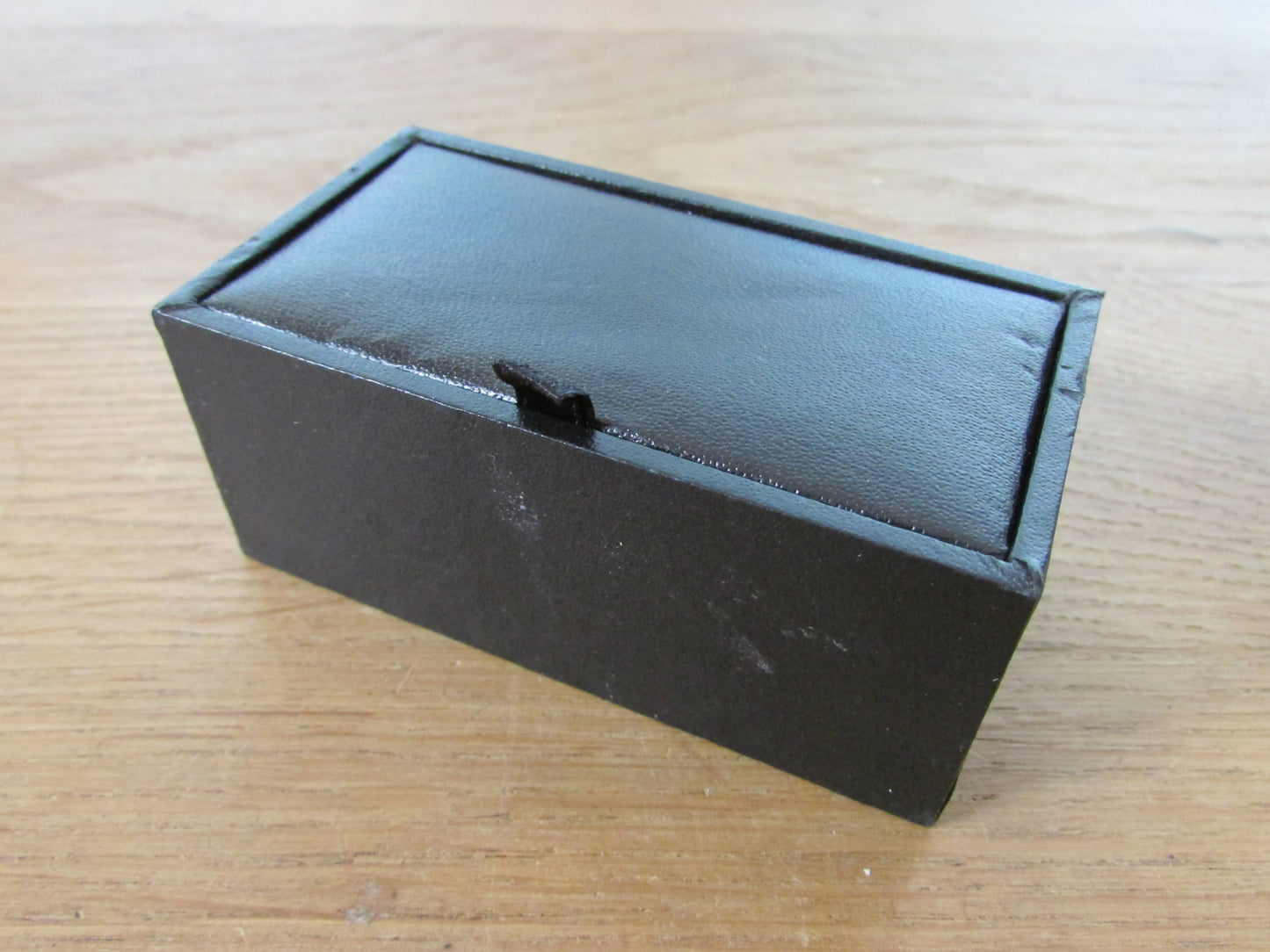 Novelty silver-tone 'Digestive biscuit' cufflinks, boxed