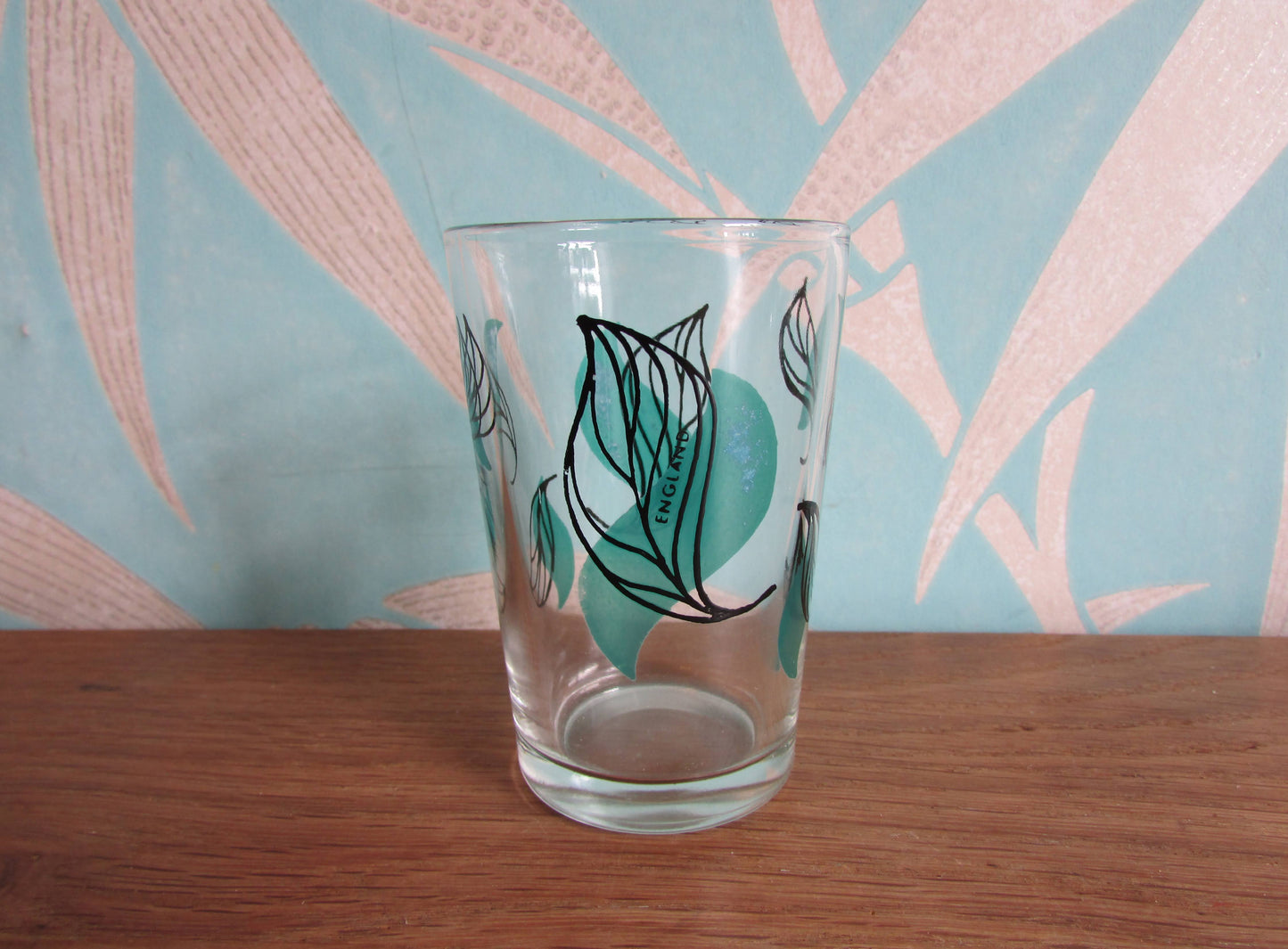 Set of six 1950s green & black leaf patterned shot glasses, made in England