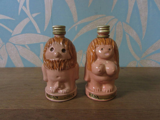 Pair of vintage novelty miniature Adan & Eva (Licor del Paraiso) ceramic Spanish liquor bottles