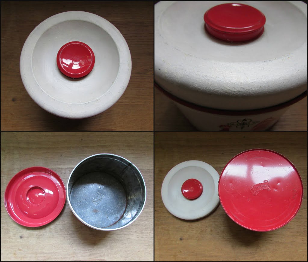 Pair of circa. 1940s Decoware USA cockerel cake tins