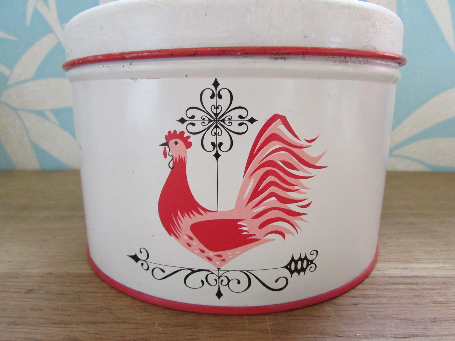 Pair of circa. 1940s Decoware USA cockerel cake tins