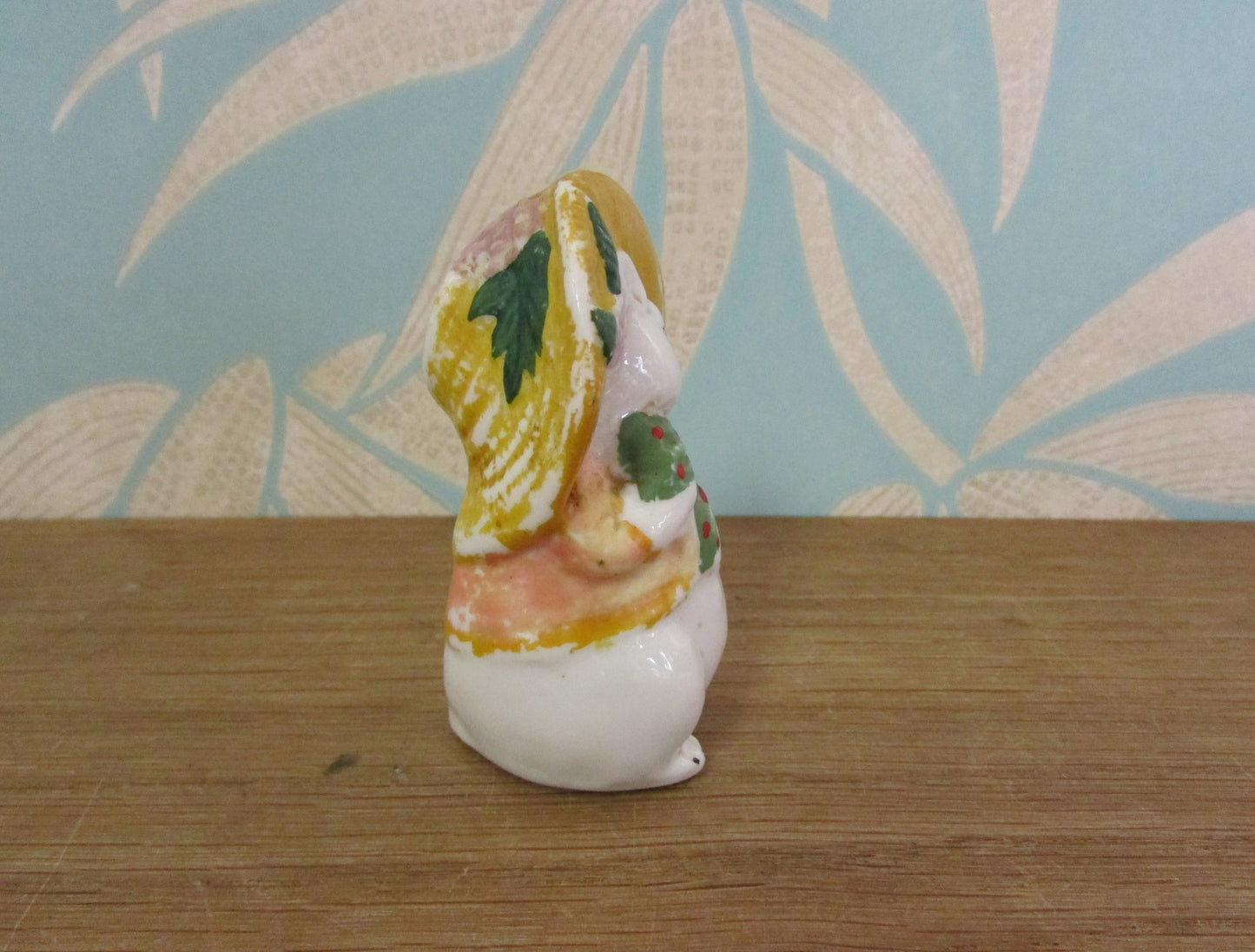 Vintage ceramic hand-painted mice salt & pepper set