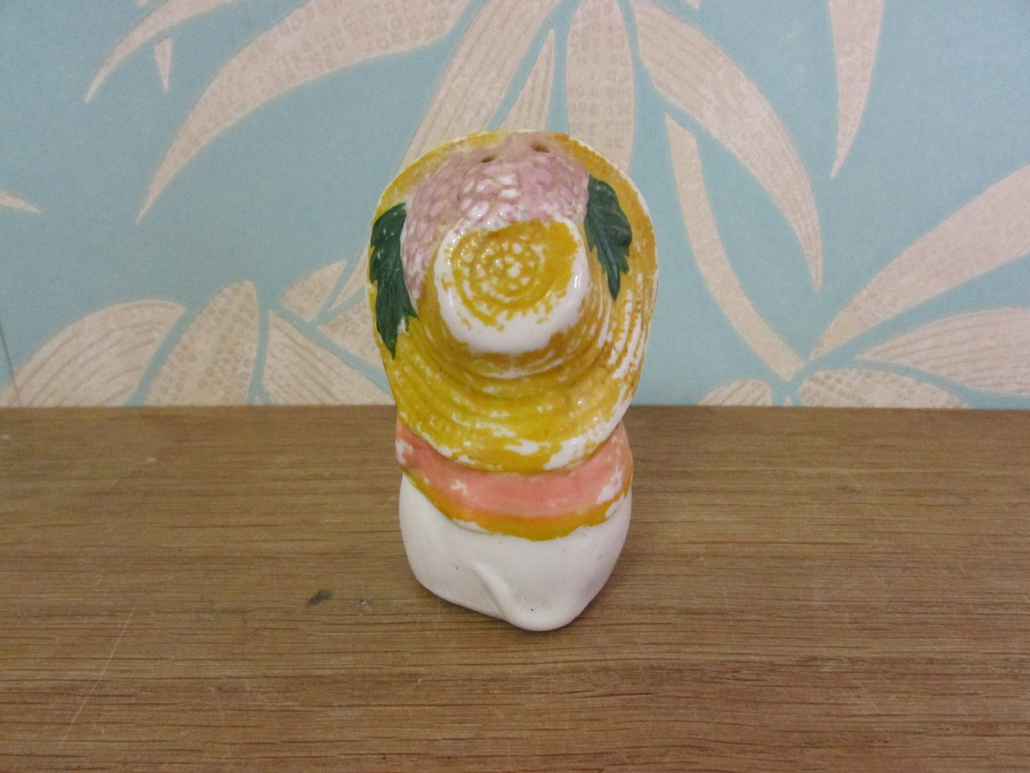 Vintage ceramic hand-painted mice salt & pepper set