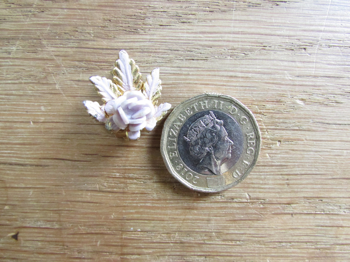 1950s gold-tone & plastic lilac leaf and flower clip-on earrings
