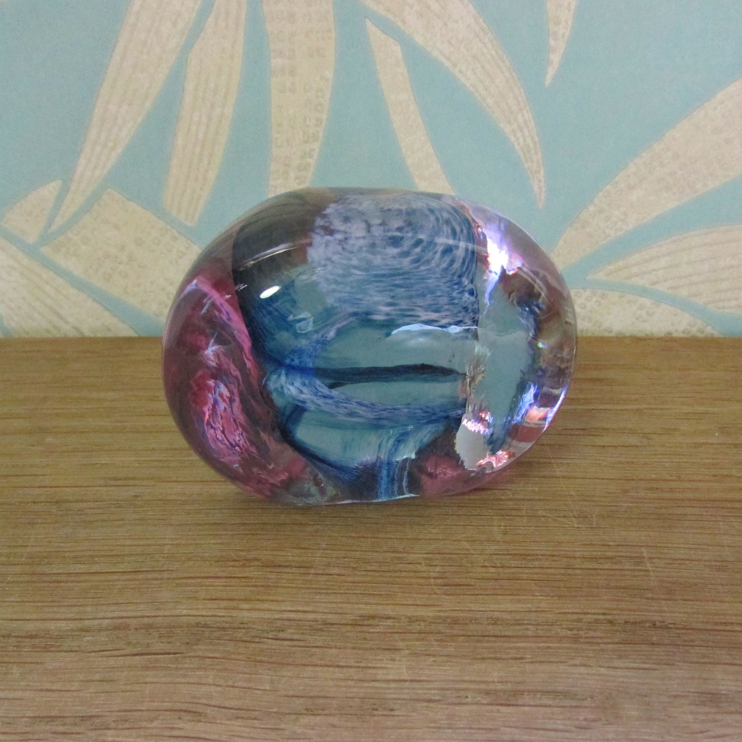 Vintage Caithness Glass CIIG smoky blue swirl pebble paperweight