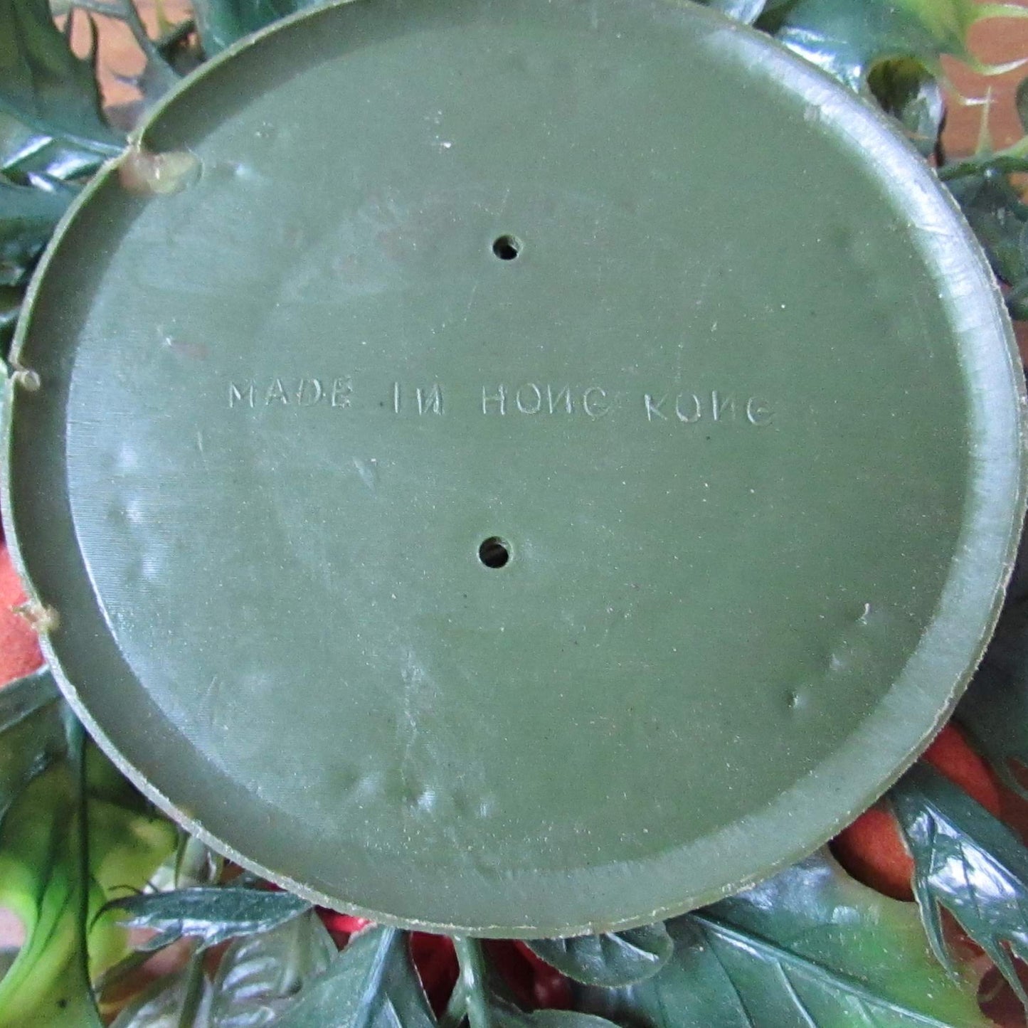 Vintage plastic foliage & Robins candle wreath, made in Hong Kong