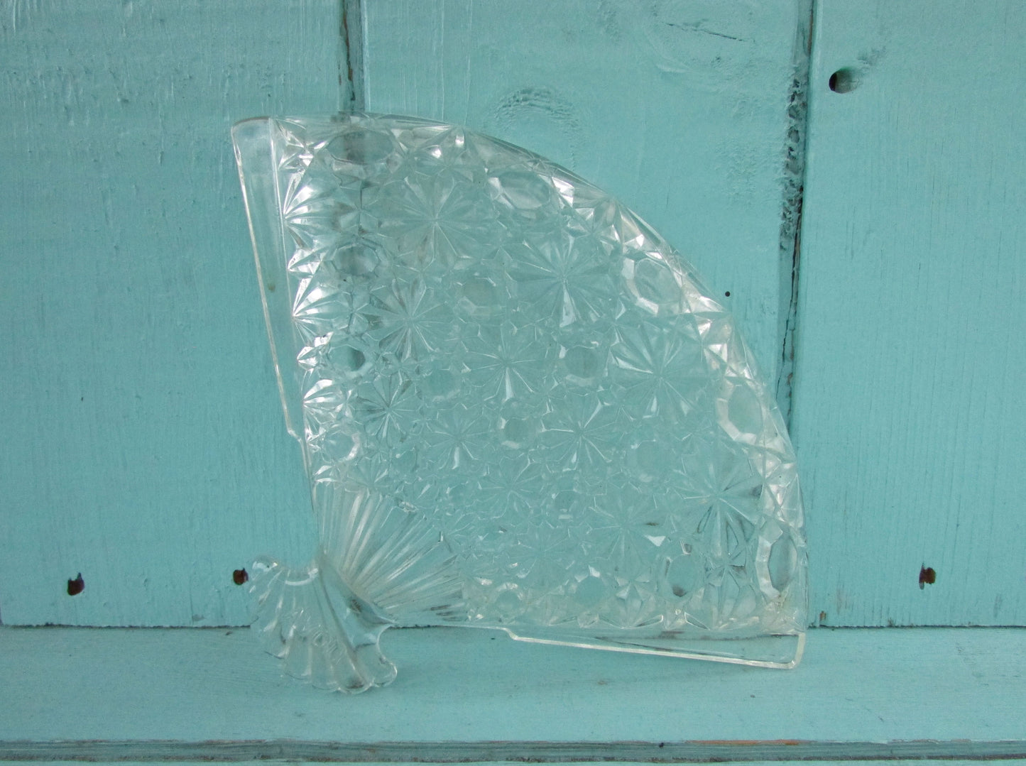 1970s Avon pressed glass triangular fan-shaped candy/trinket dish