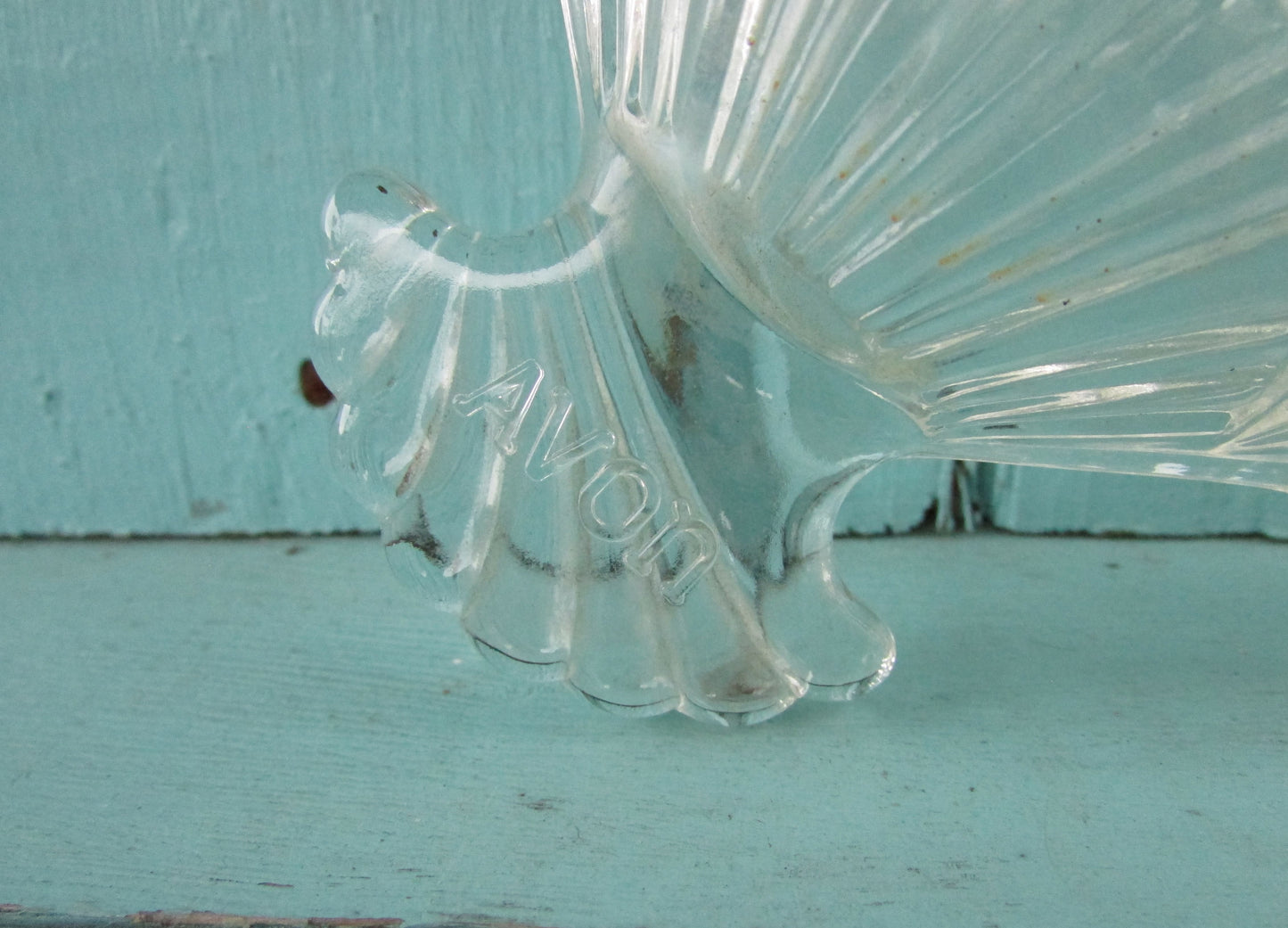 1970s Avon pressed glass triangular fan-shaped candy/trinket dish