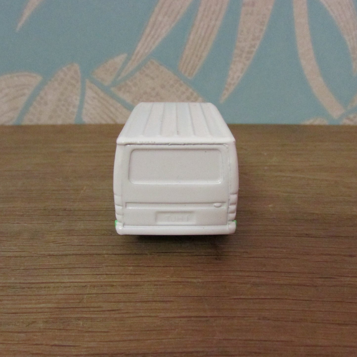 1985 Corgi Batchelors Peas collectable diecast model van