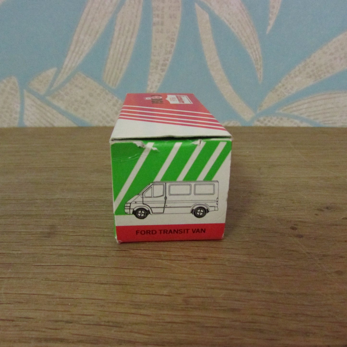 1985 Corgi Batchelors Peas collectable diecast model van