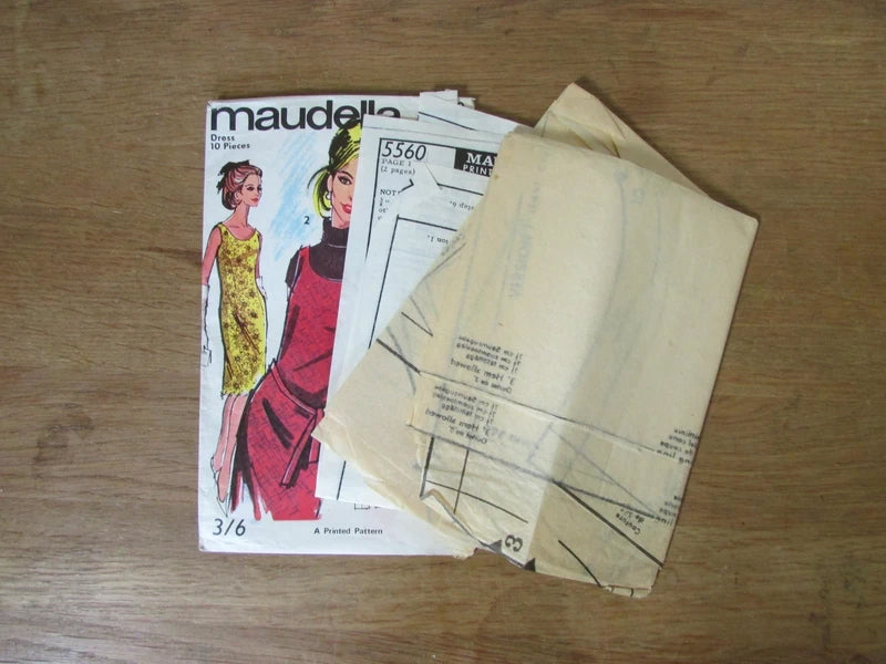 Part cut 1960s Maudella 5560 sewing pattern for sleeveless or short sleeve dress, size 18 (complete)