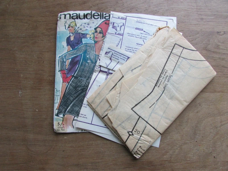 Uncut 1960s Maudella 5661 sewing pattern for dress & jacket, size 10 (complete)