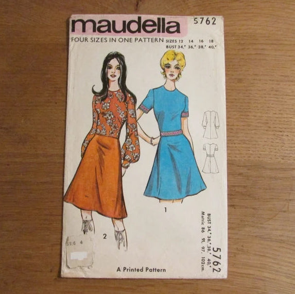 Uncut 1970s Maudella 5762 sewing pattern for dress, sizes 12-18 (complete)