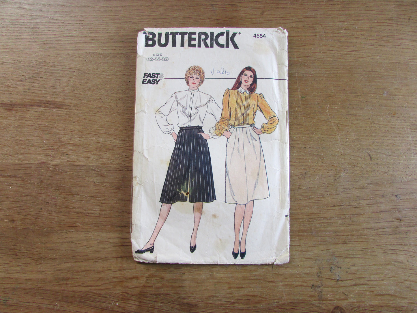 Part cut 1980s Butterick 4554 sewing pattern for misses' skirt & culottes, sizes 12 to 16 (part cut to size 16, complete)
